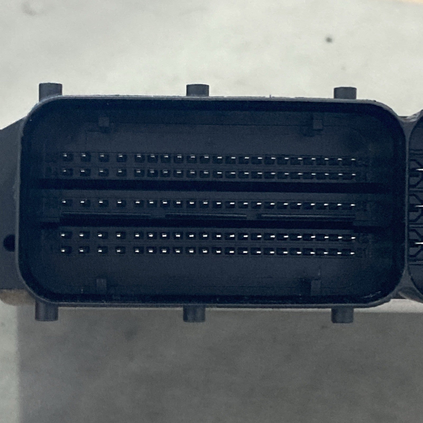 2016-2017 Kia Rio 1.6L Engine Control Module 39110-2BVF0