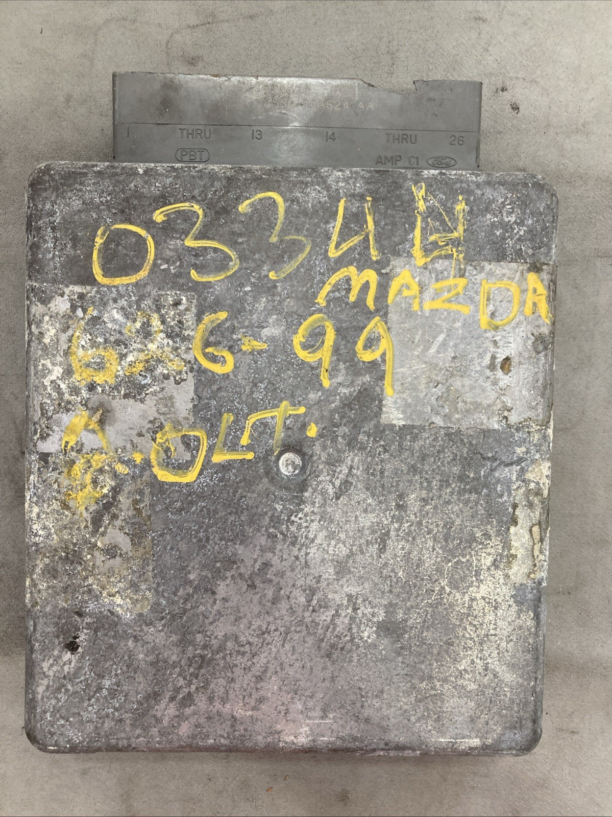 1999 Mazda 626 ECU/ECM F8FF-12A650-BJ