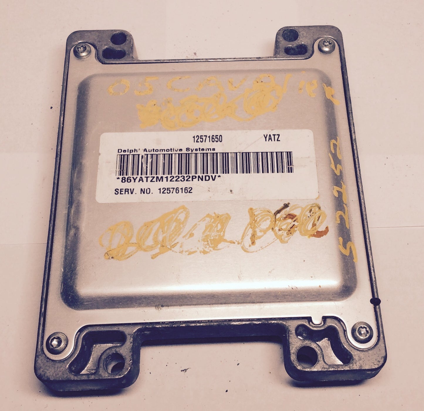 2003-2005 Chevy Cavalier ECU 12571650