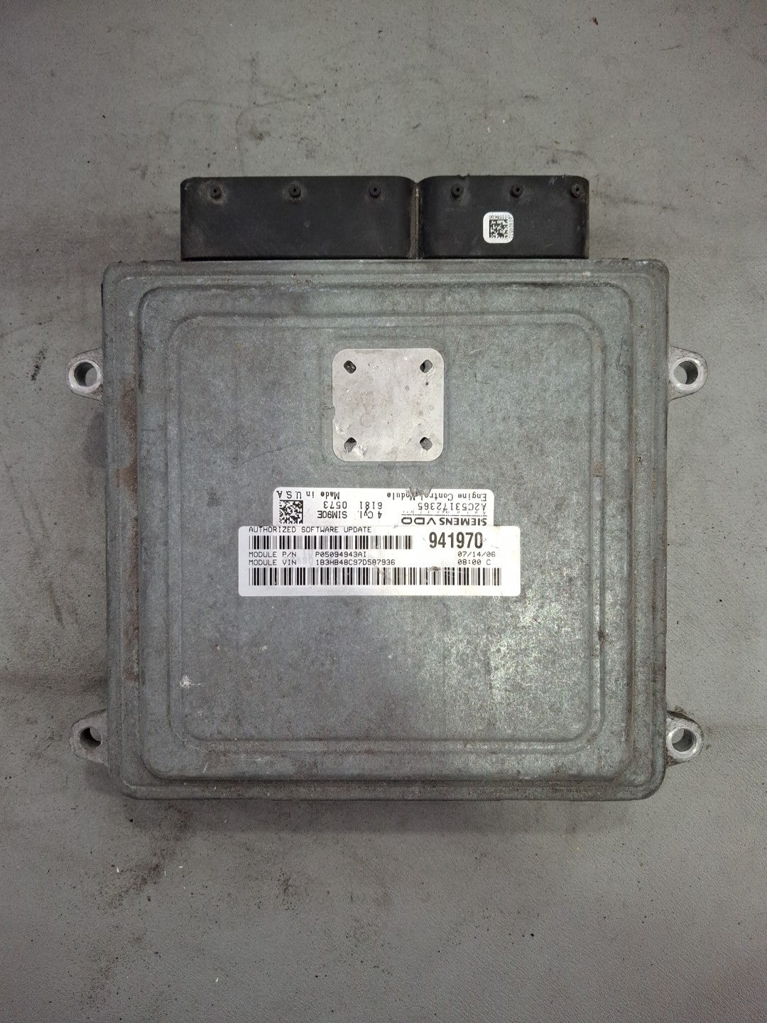 Dodge Caliber ECM/ECM P05094943