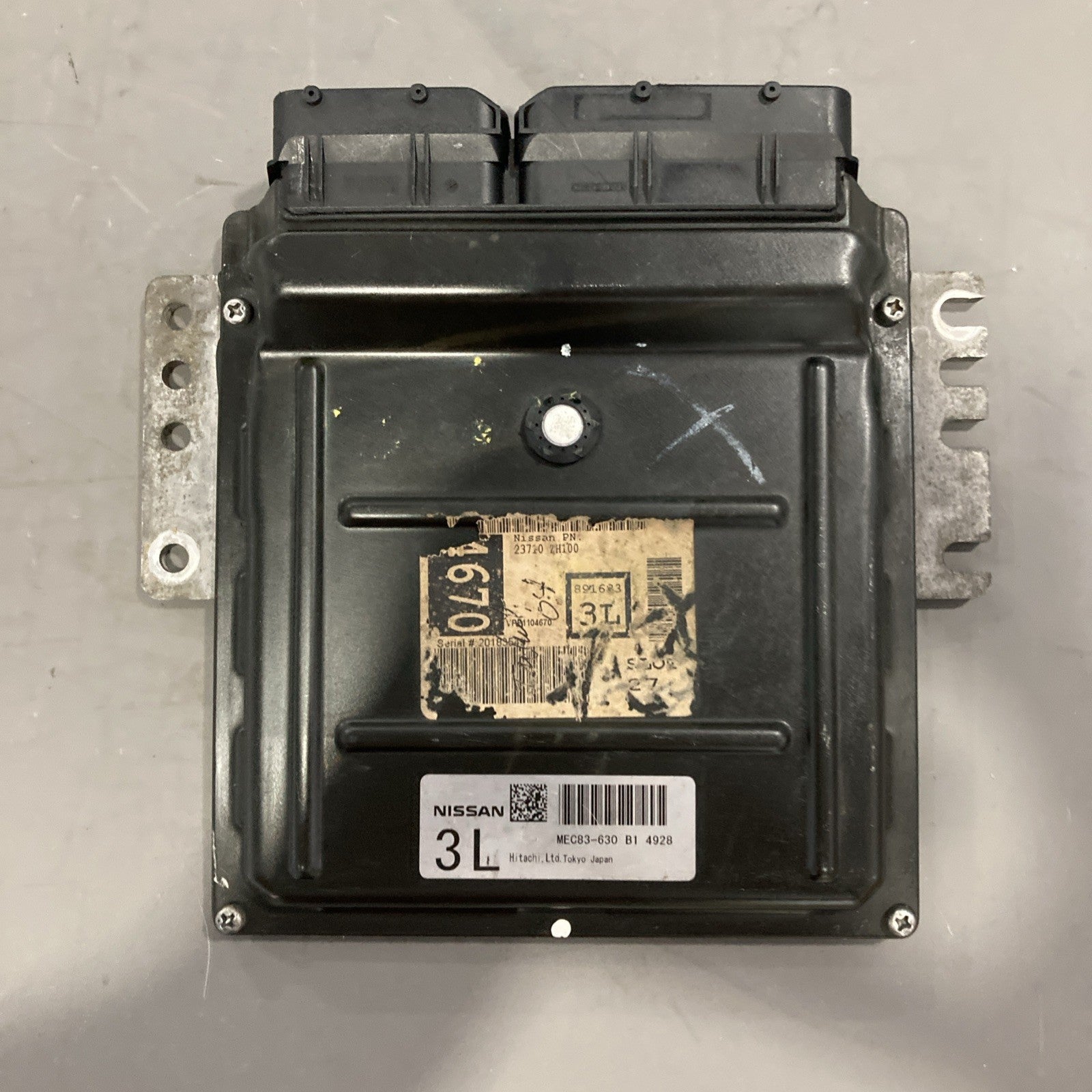2005 Nissan Titan ECU/ECM MEC83-630 B1