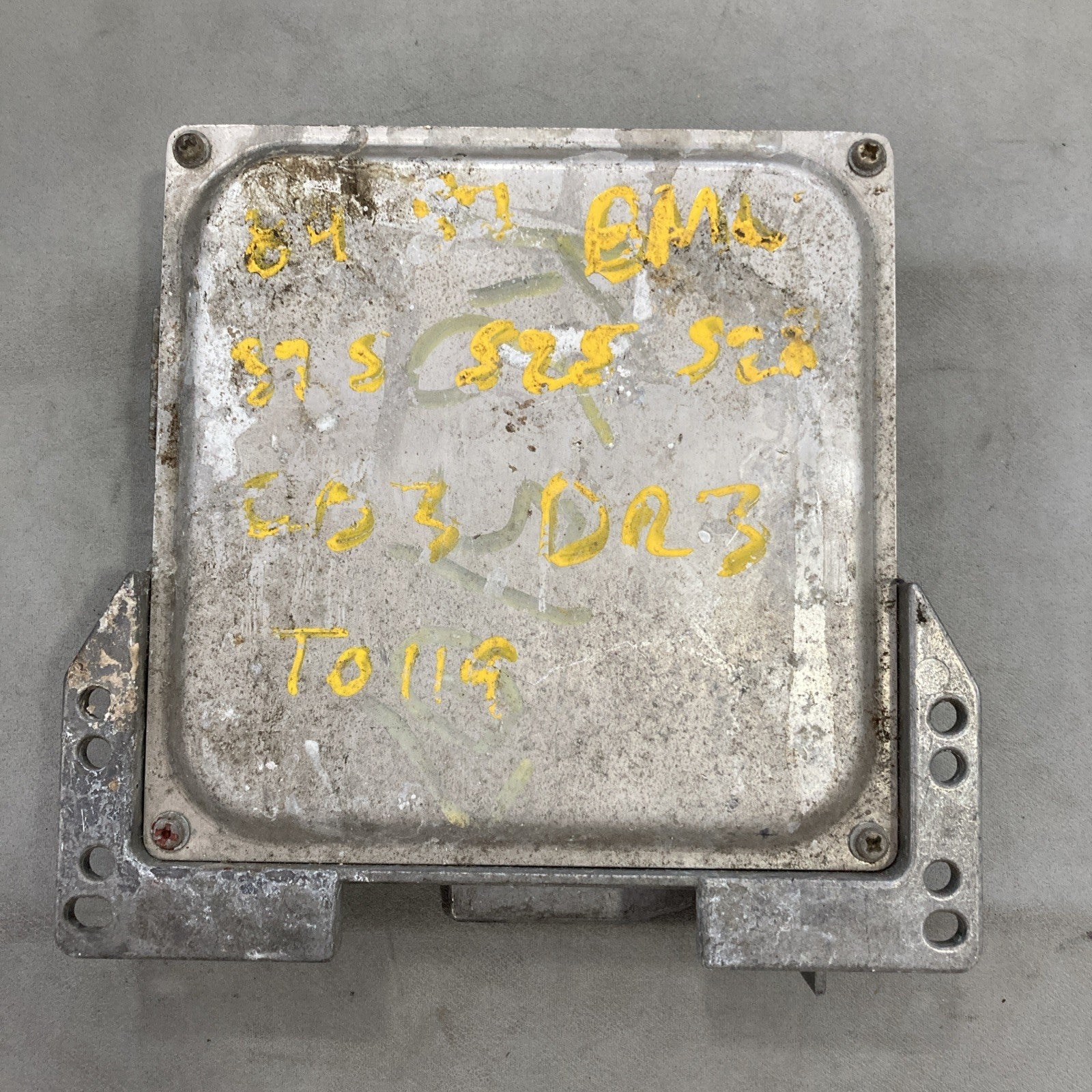 1987 BMW E30 ECU/ECM 0 261 200 027