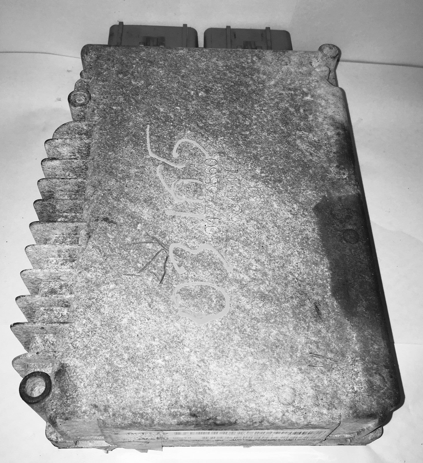 2001 Chrysler Sebring Sedan ECU P04896033AG