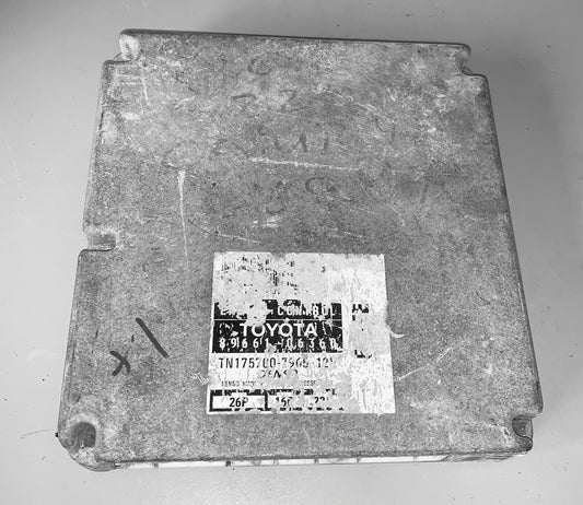 1997 Toyota Camry ECU 89661-06360