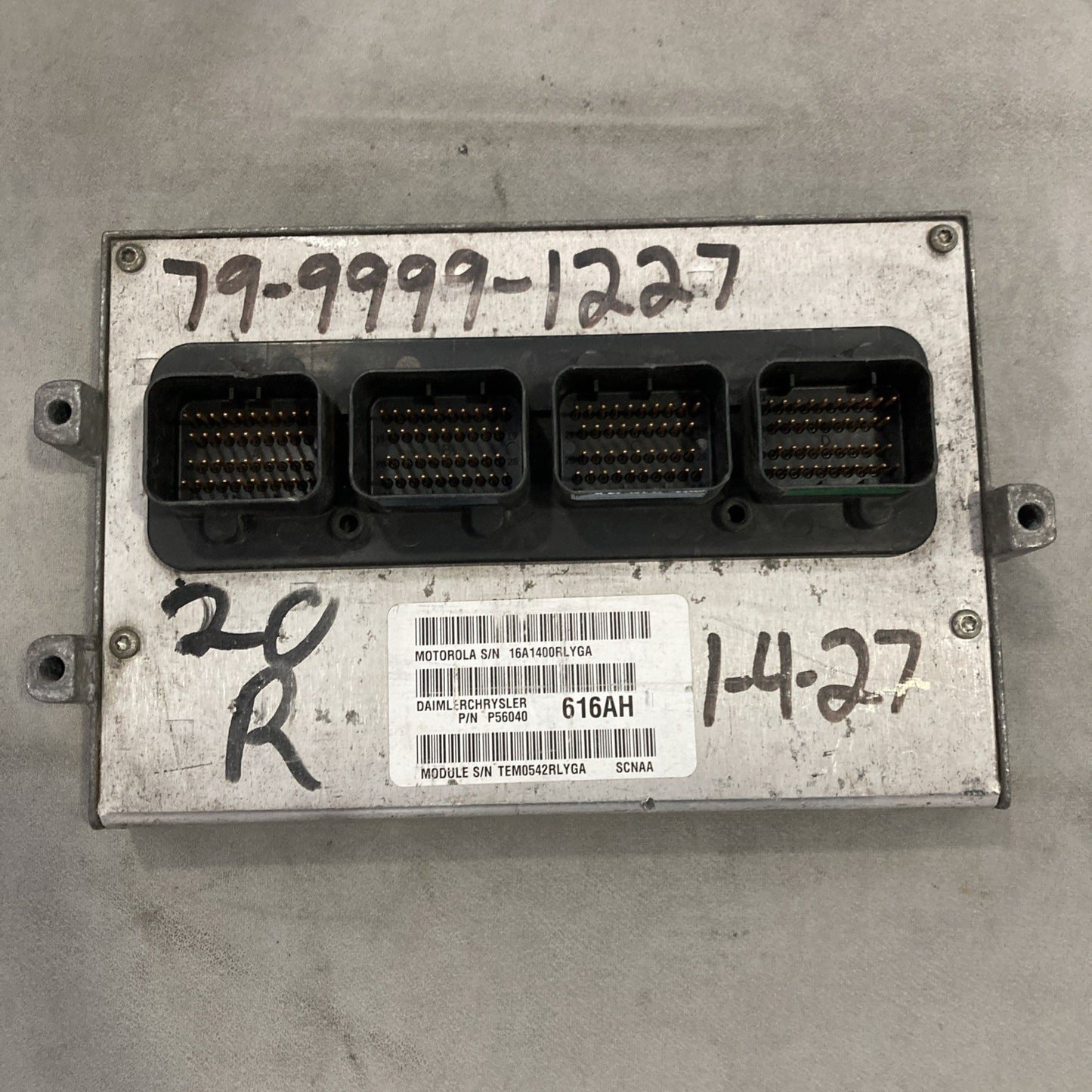 2002 Dodge Durango 4.7L ECU/ECM P56040616AH (B)