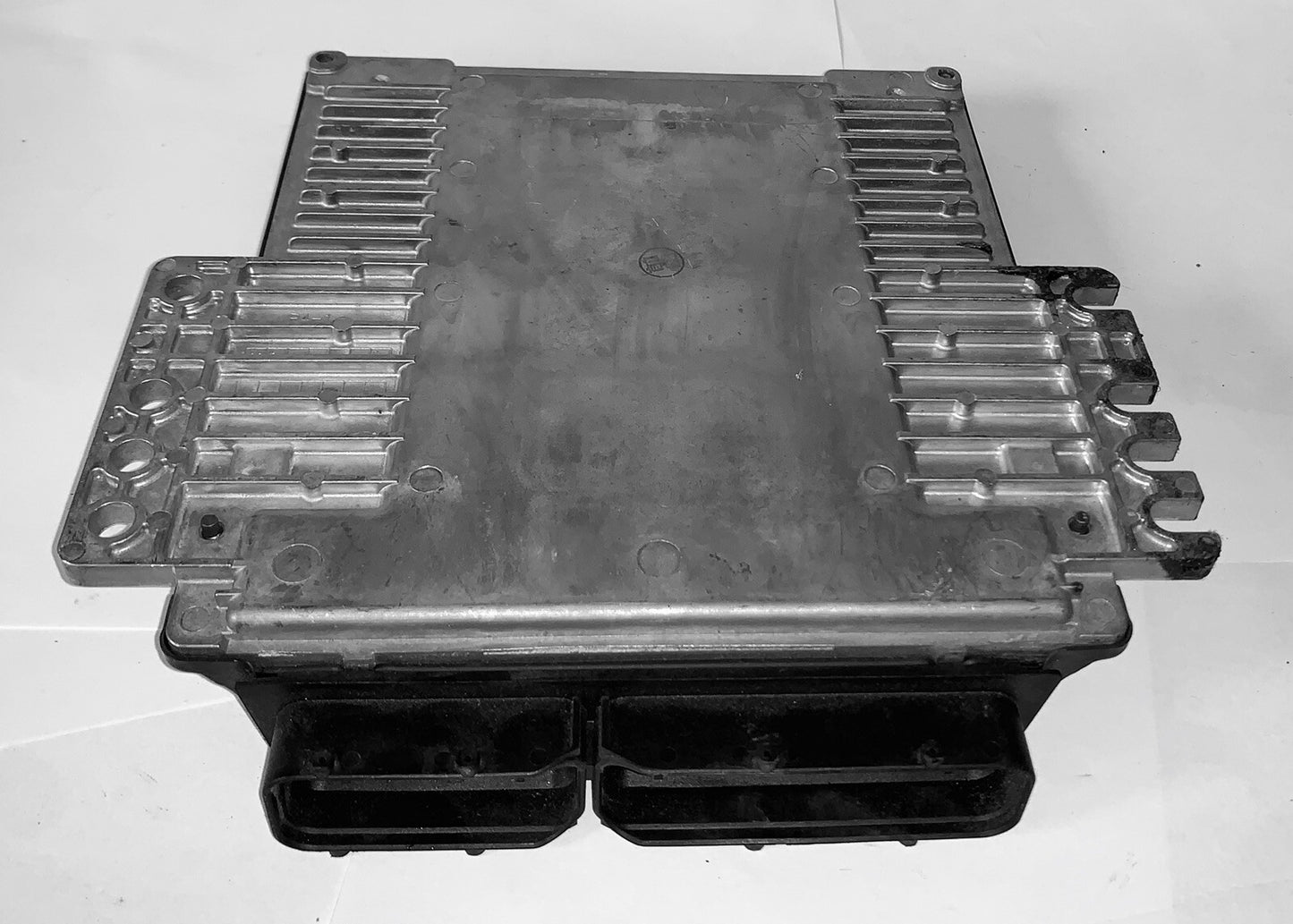 2004-2005 Nissan Maxima ECU A56-X72 ZY5