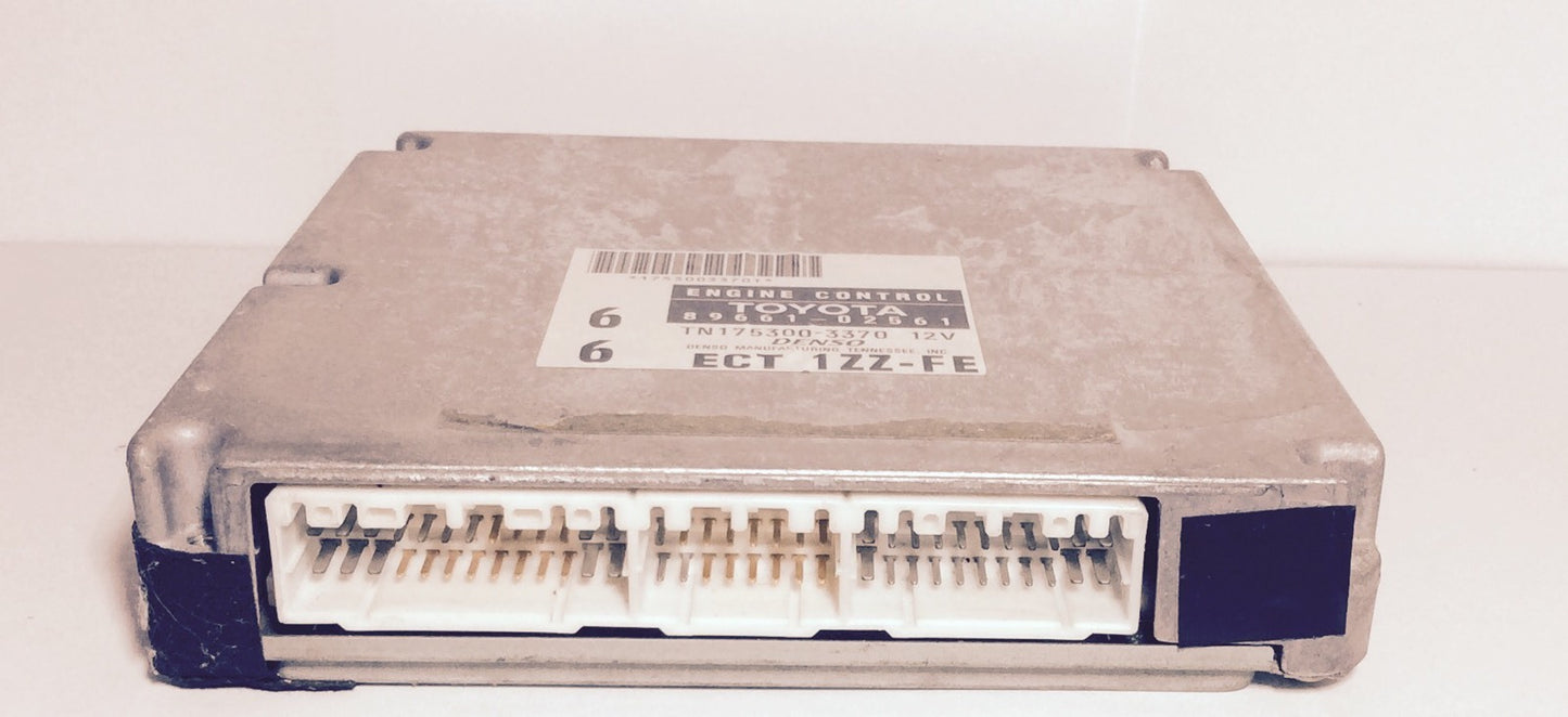 1999 Toyota Corolla ECU 89661-02561
