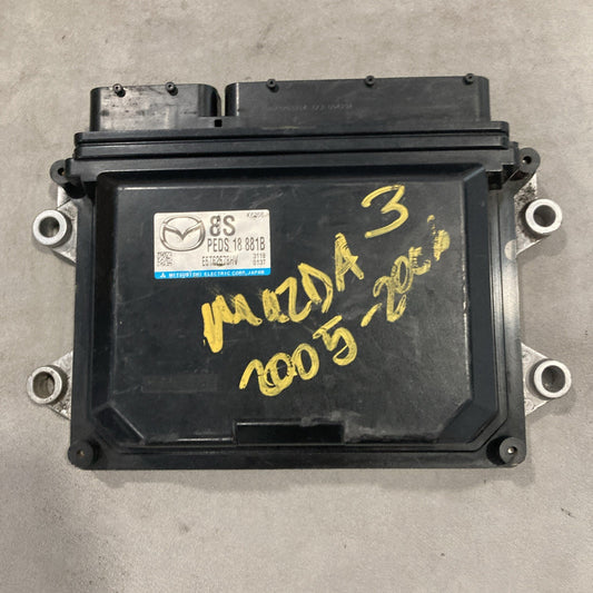 Mazda 3 Engine Control Module PEDS 18 881B