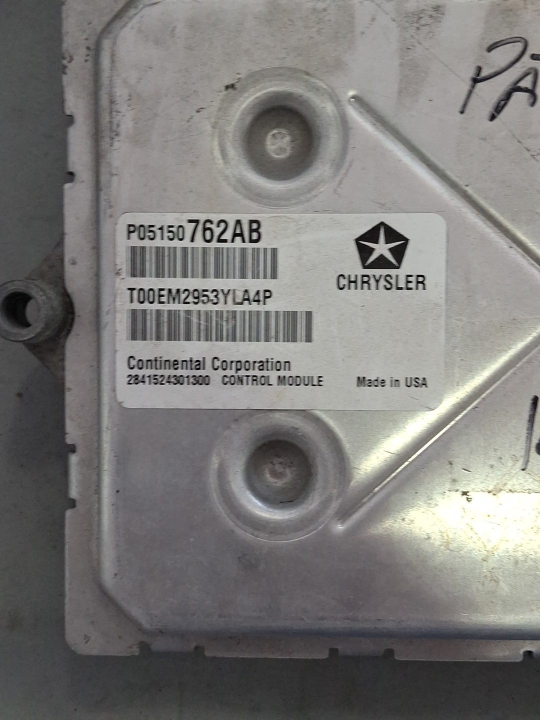 2014 JEEP PATRIOT ECU/ECM P68233887AA