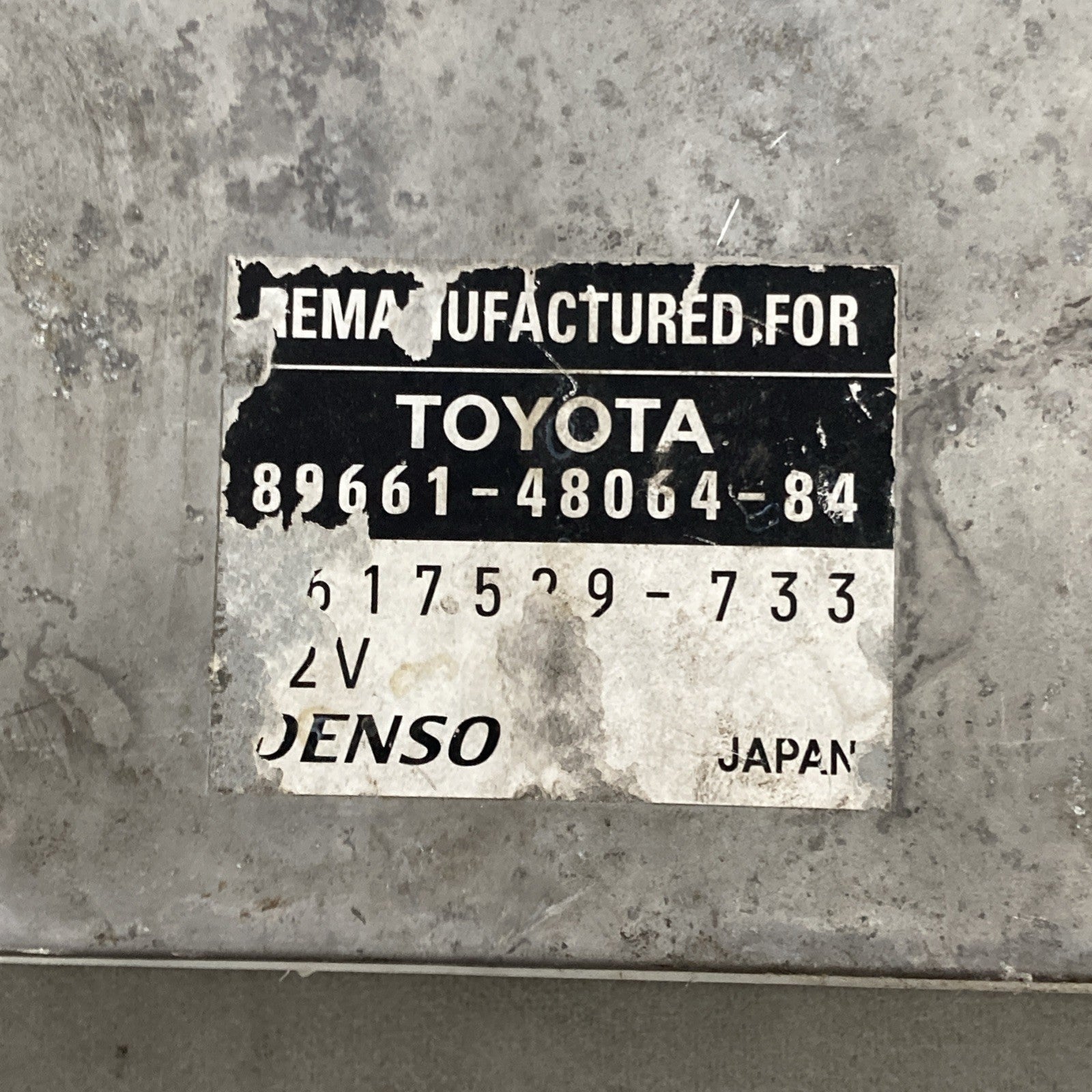 1999-2000 Lexus RX300 ECU/ECM 89661-48064-84