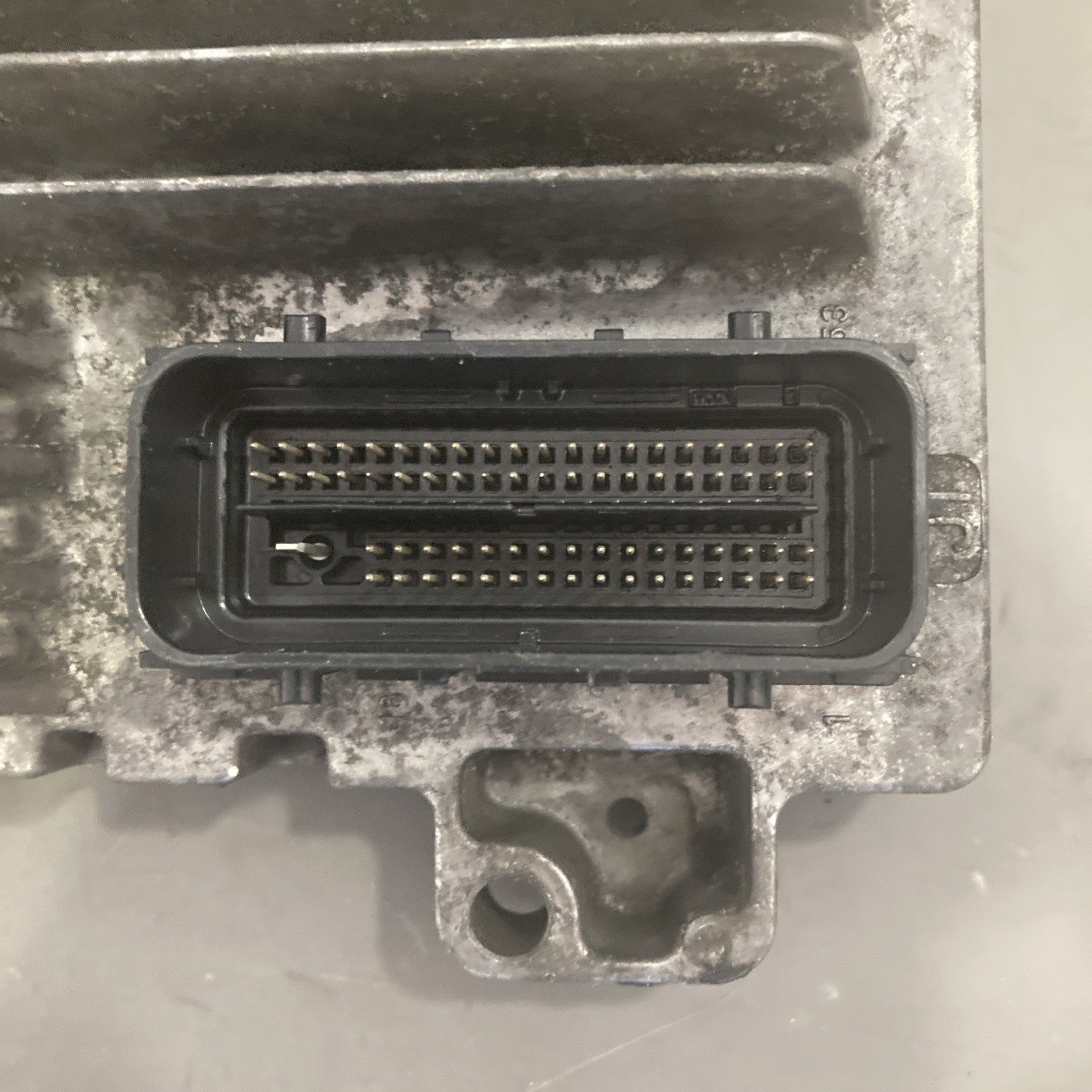 2010 - 2014 GM Suburban Yukon 5.3L ECU/ECM 12653784