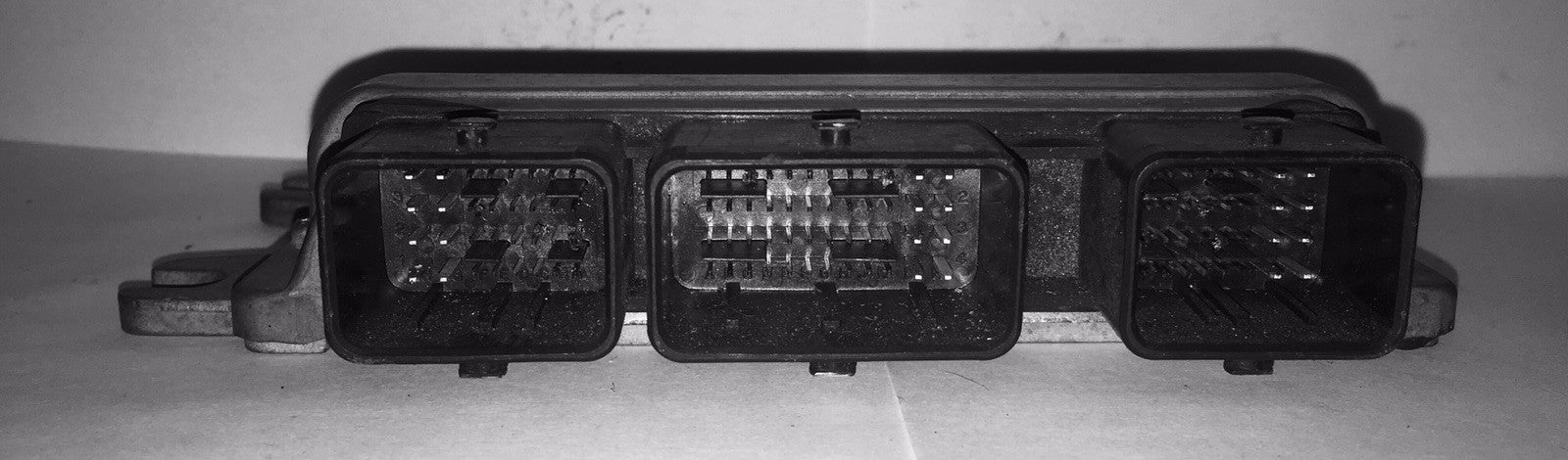 2009 Nissan Versa ECU MEC900-560 B1