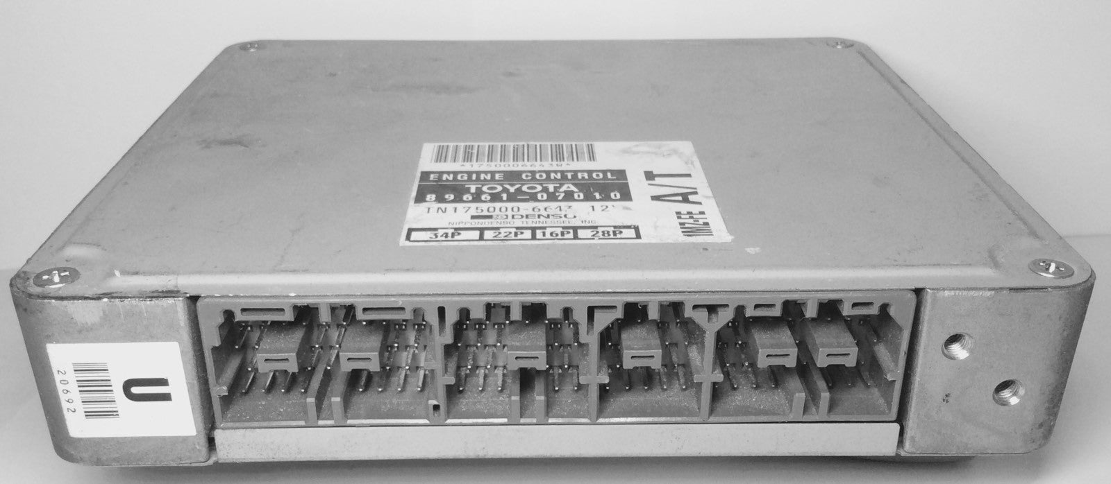 1995 Toyota Avalon ECU 89661-07010
