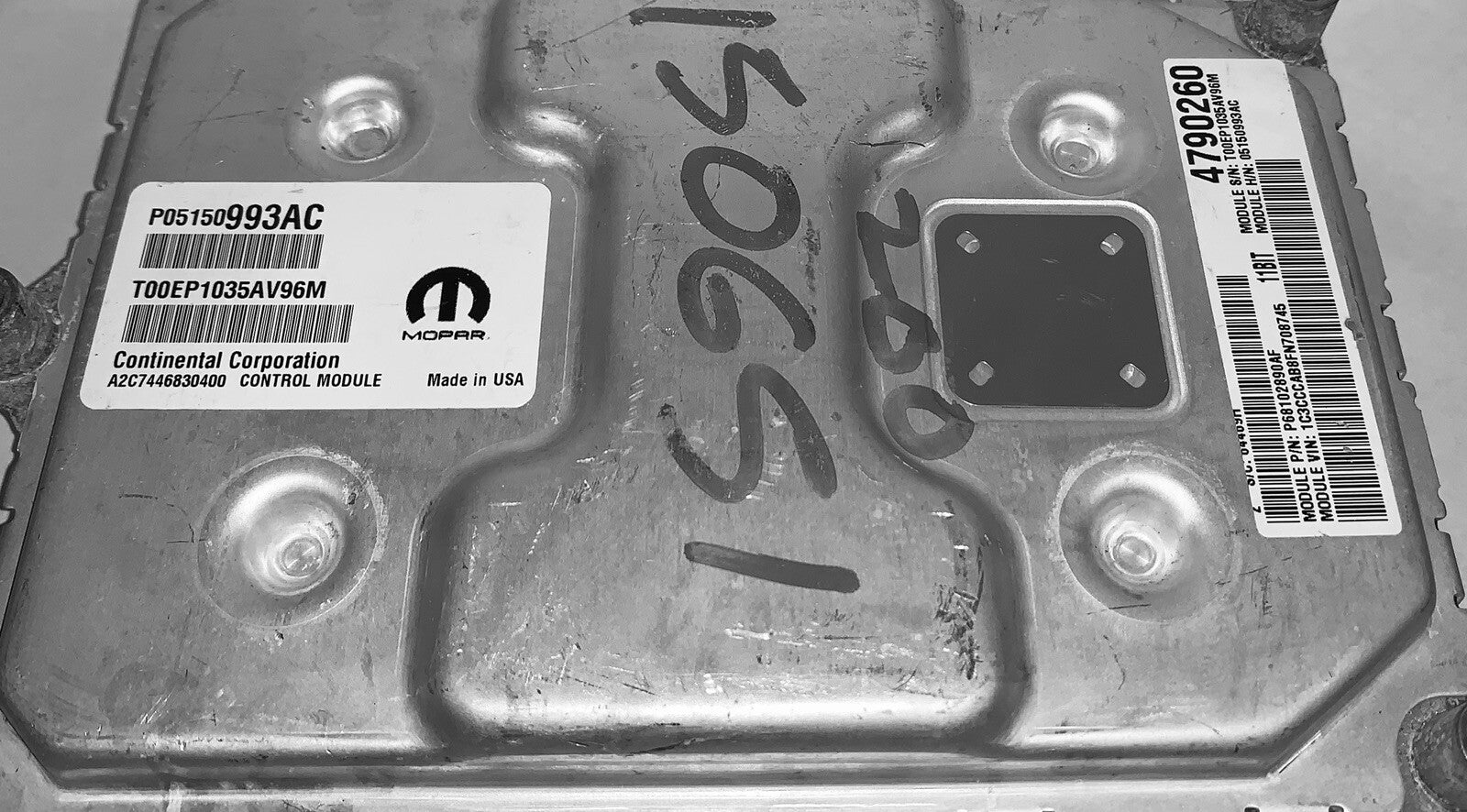 2000 Chrysler ECU P05150993AC P68102890AF