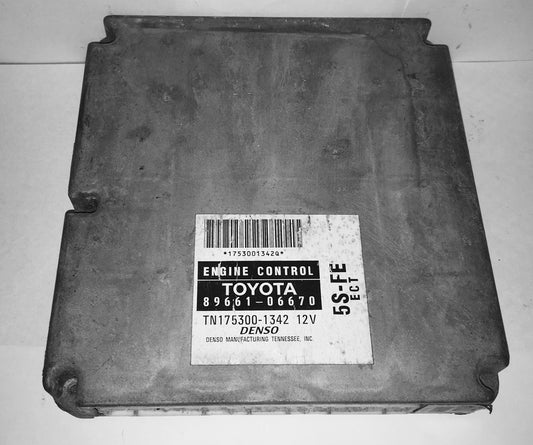 1999 Toyota Camry Solora ECU 89661- 06670