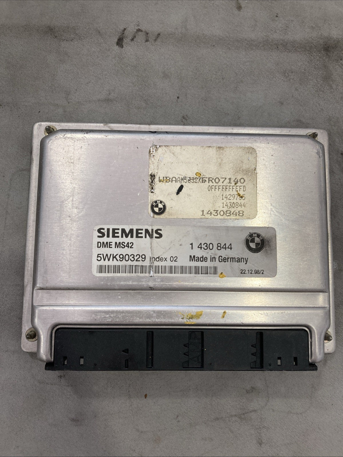 1999 BMW 330i ECU/ECM 1 430 844