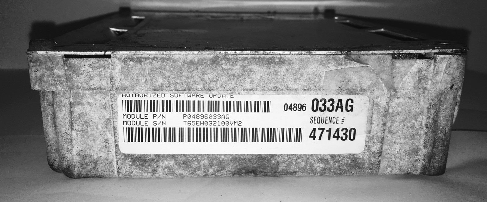 2001 Chrysler Sebring Sedan ECU P04896033AG