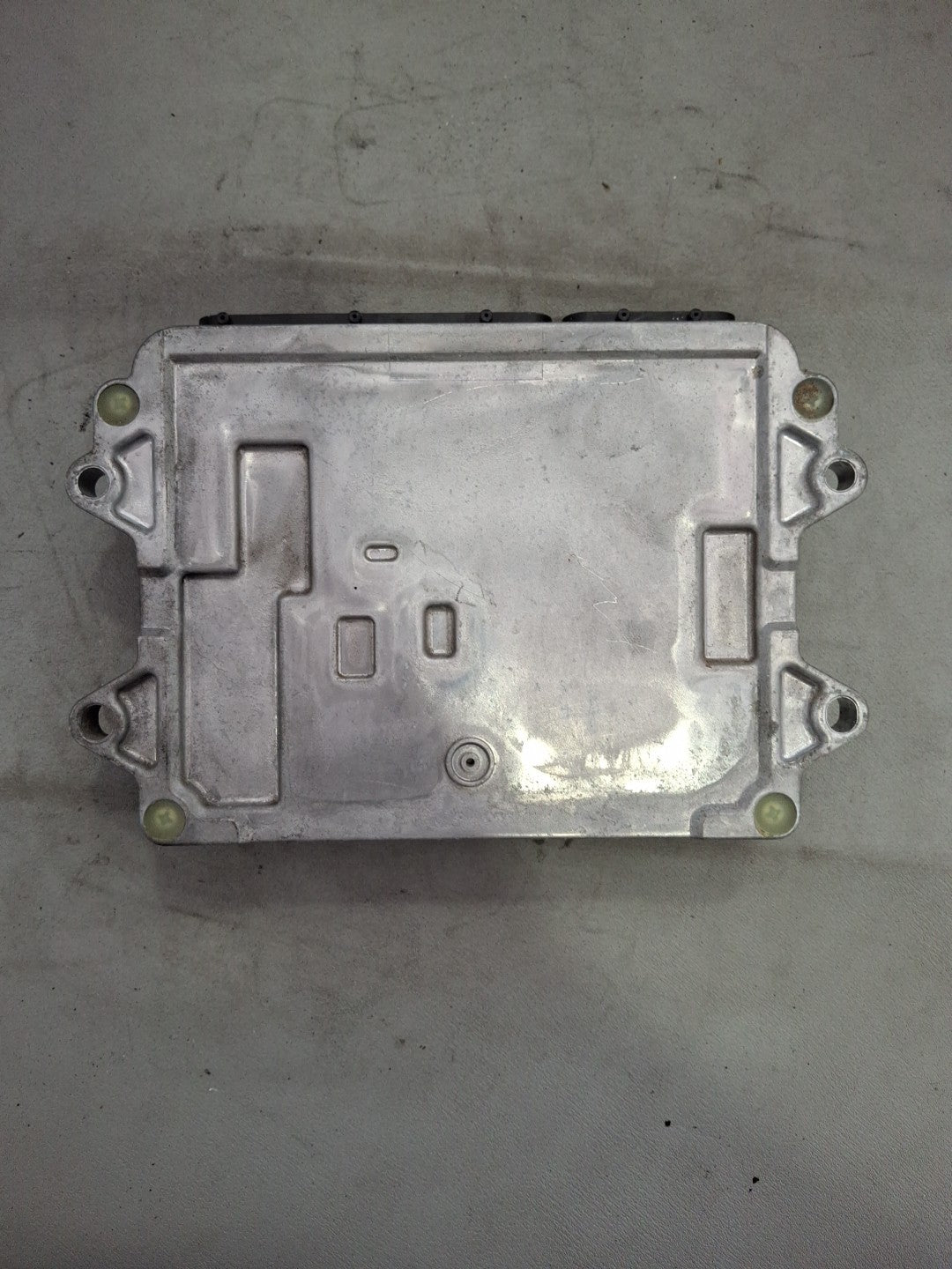 2014 Mazda 3 ECU/ECM PE19 18 881A