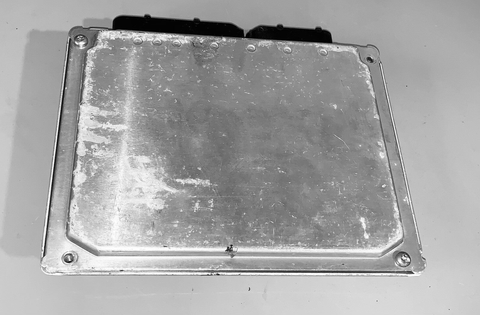 1999-2001 VE Passat ECU 3B0 907 551 BS