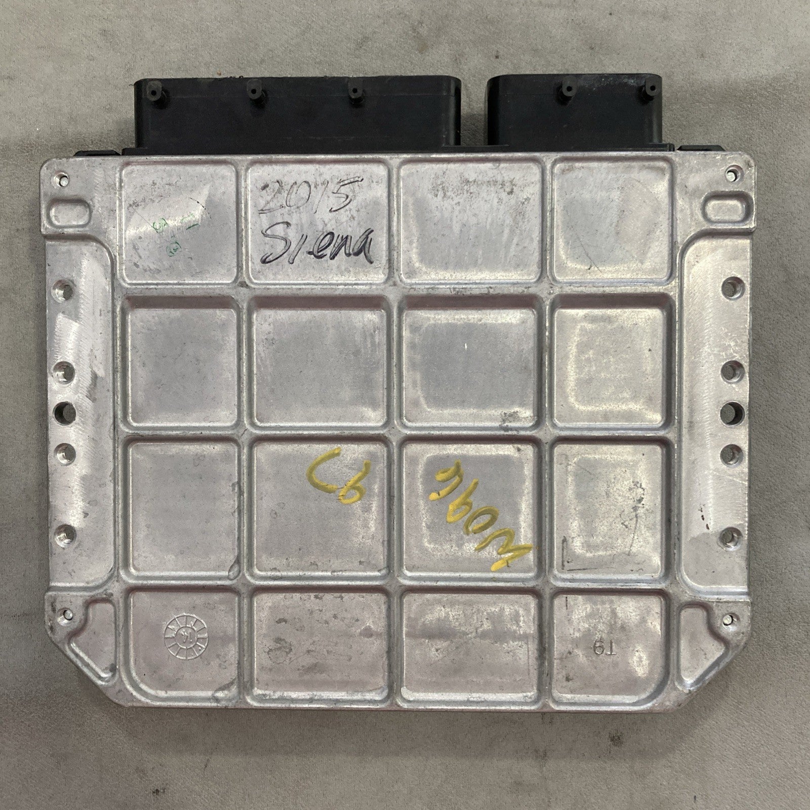 2015-2016 Toyota Sienna ECU/ECM 89661-08410