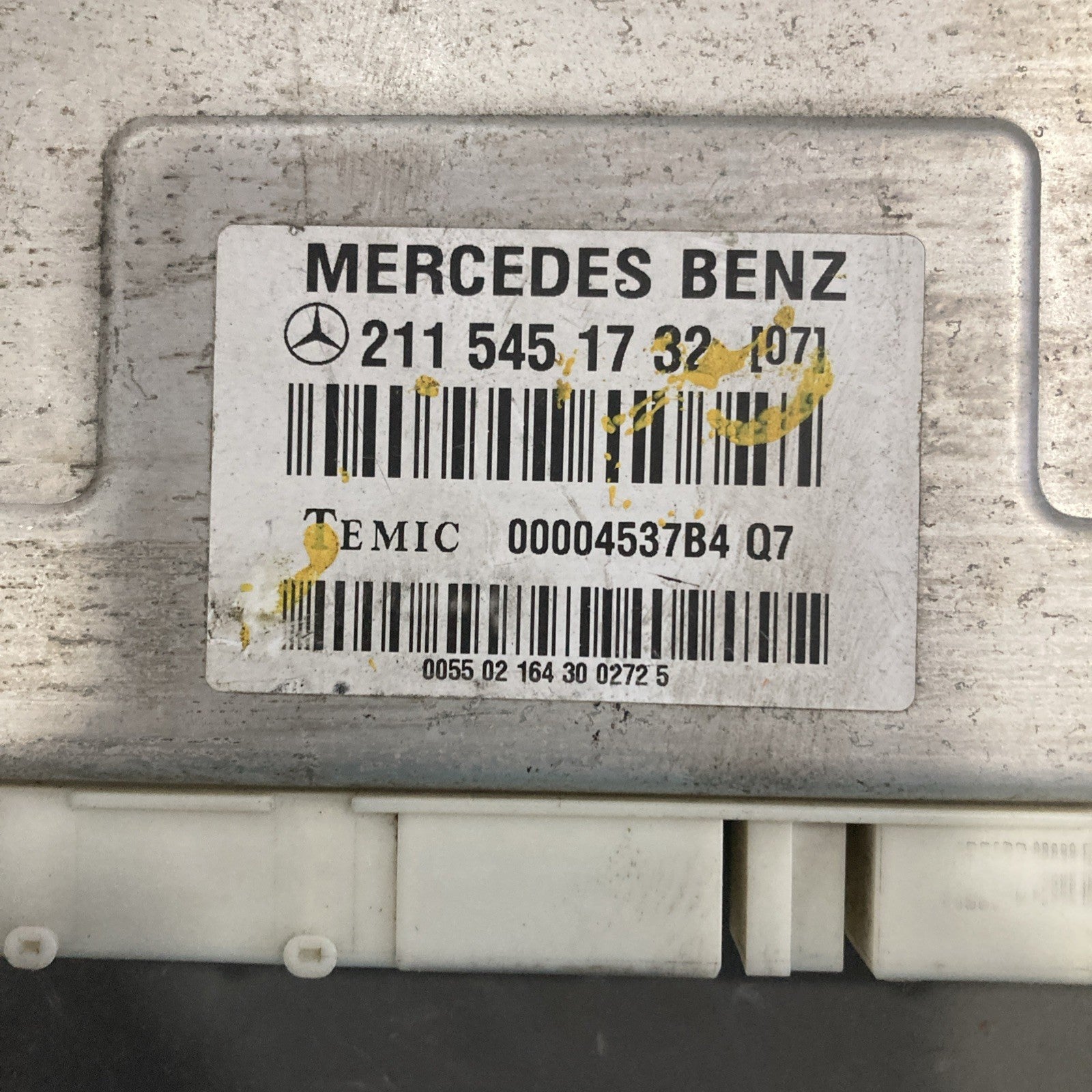 2003-2006 Mercedes-Benz E500 Suspension Control Module 211 545 17 32