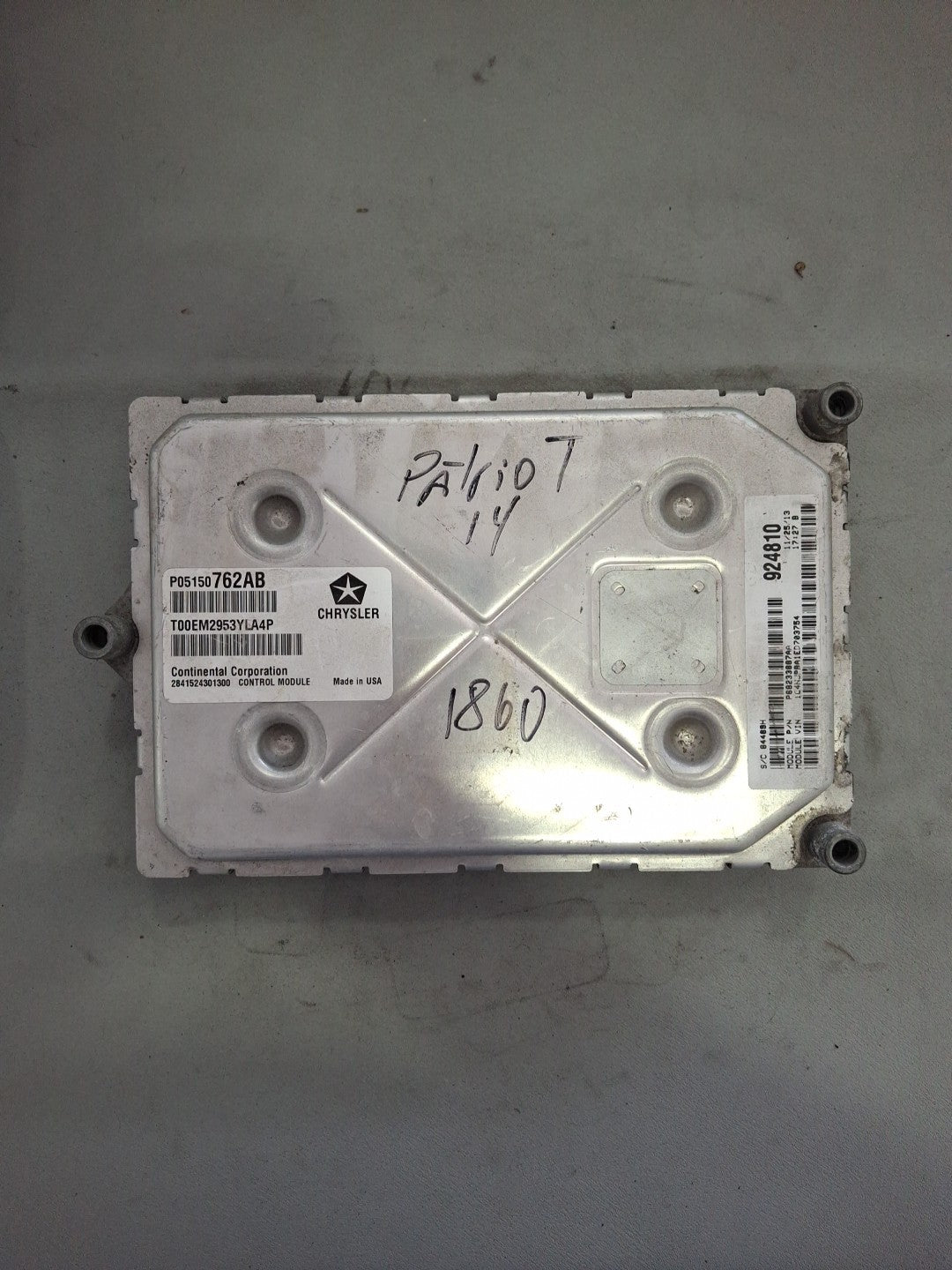 2014 JEEP PATRIOT ECU/ECM P68233887AA