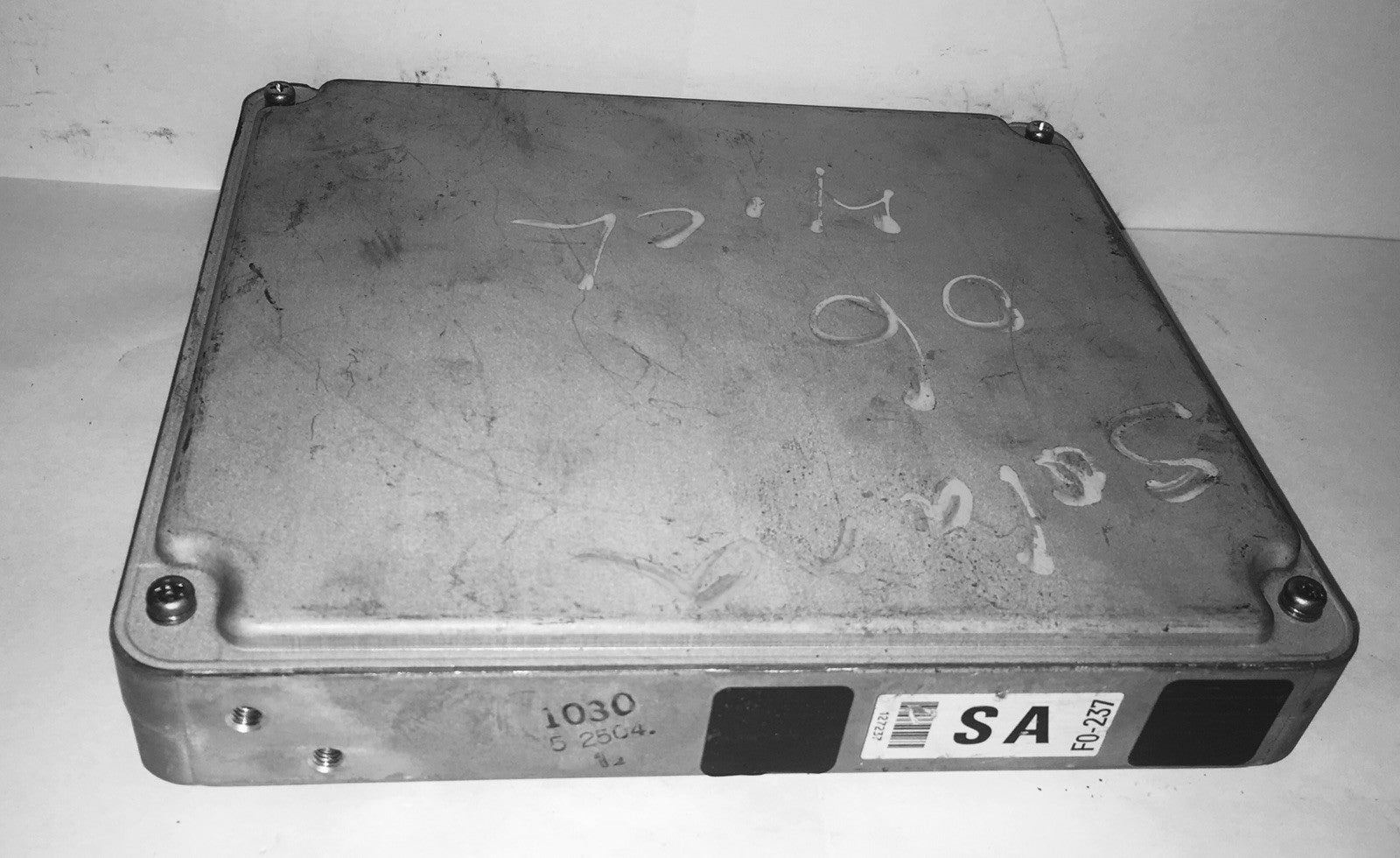 2004 Toyota Solara ECU 89661-0X121