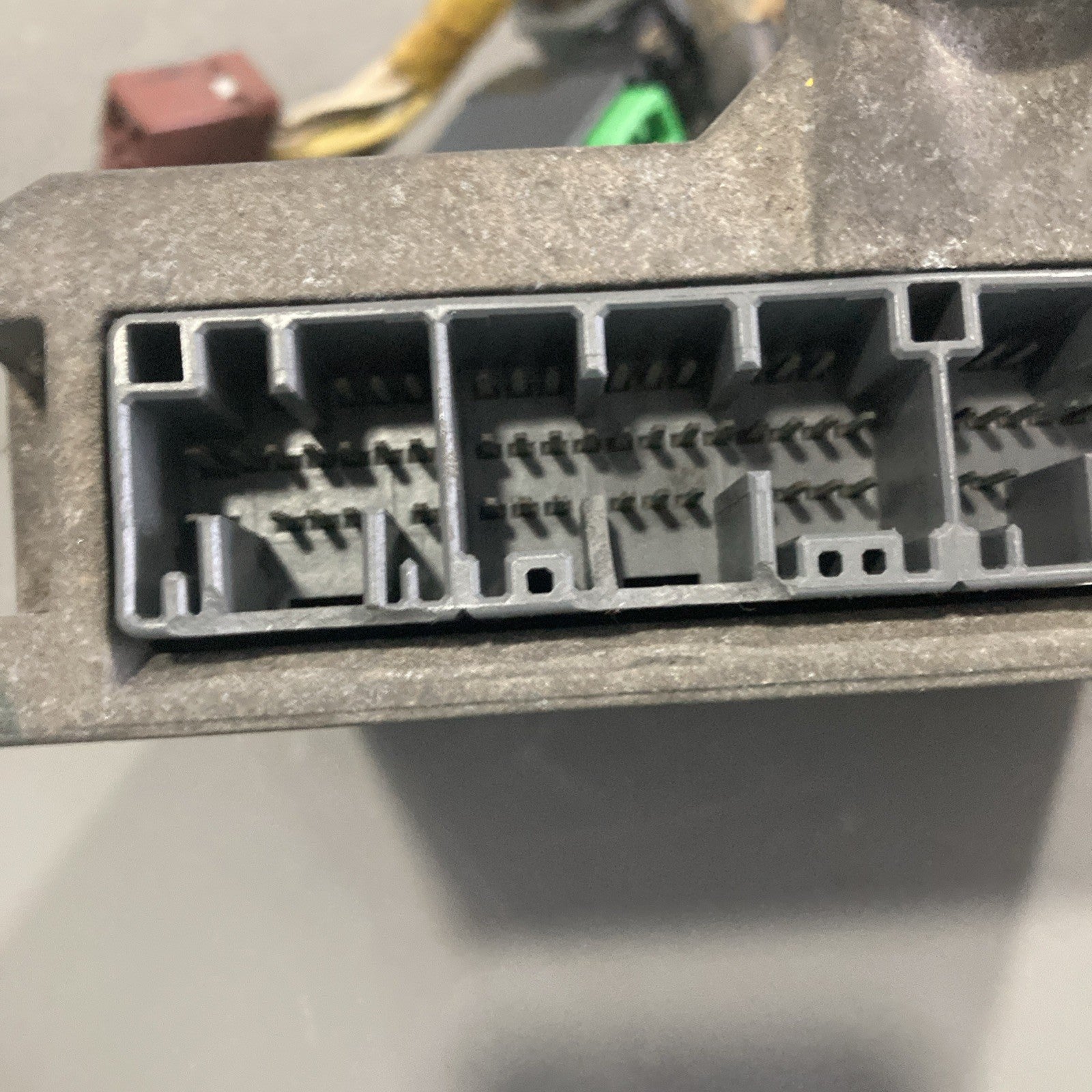 1998-1999 Honda Accord 2.3L ECU/ Lock Cylinder 37820-PAA-L61