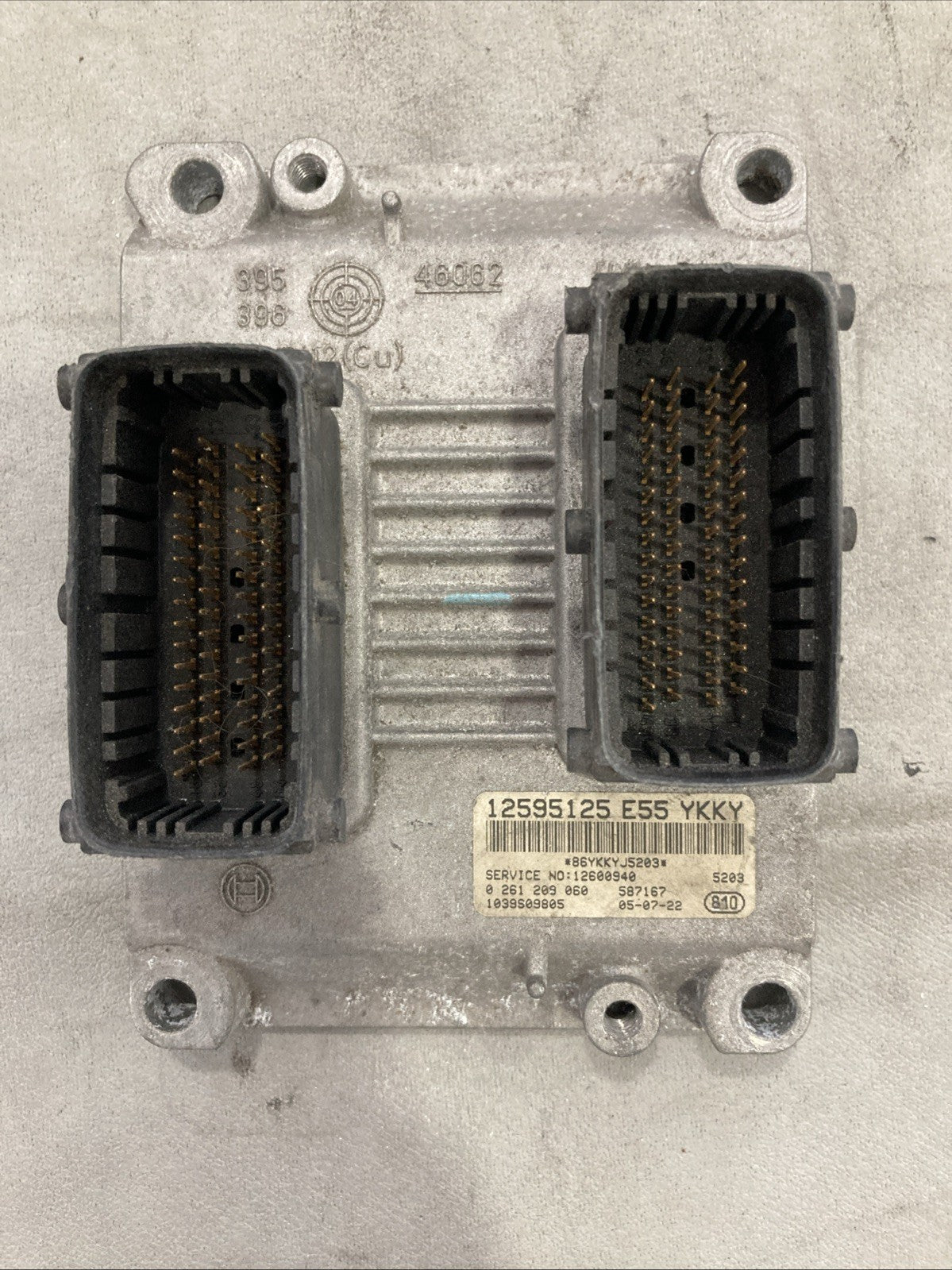 2004-207 Cadillac CTS ECU/ECM 12595125 E55 YKKY