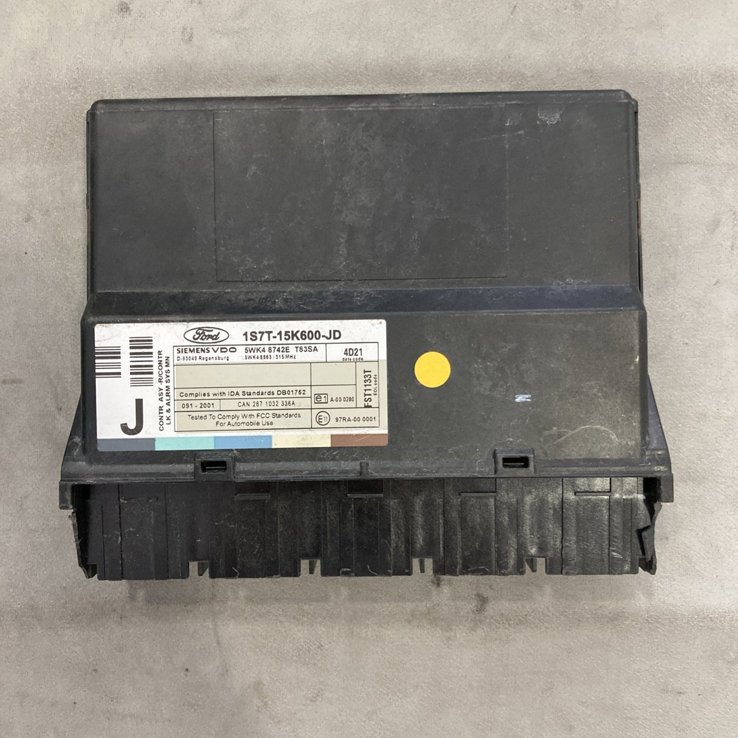 2005 Ford Focus Body Control Module 1S7T-15K600-JD
