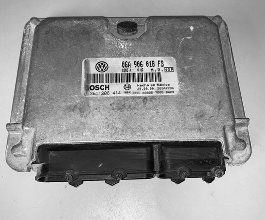 2000-2001 Volkswagen ECU 06A 906 018 FB