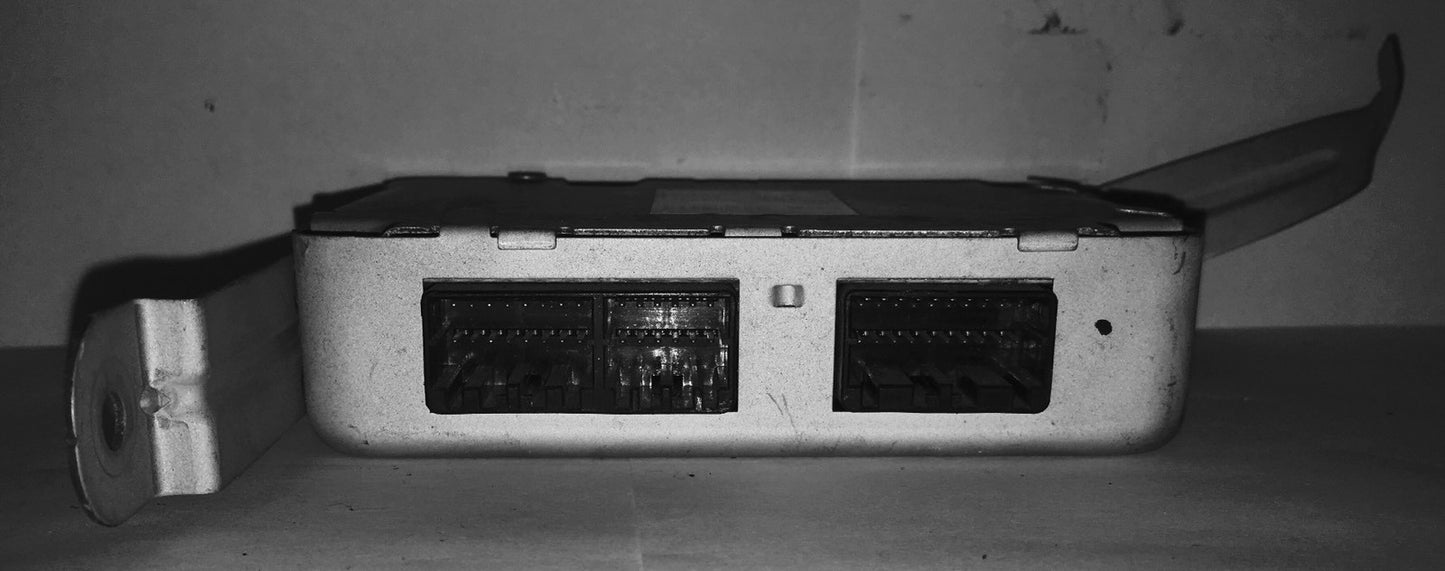 2001-2003 Hyundai Elantra Theft/Locking Control Module 95402-2D200