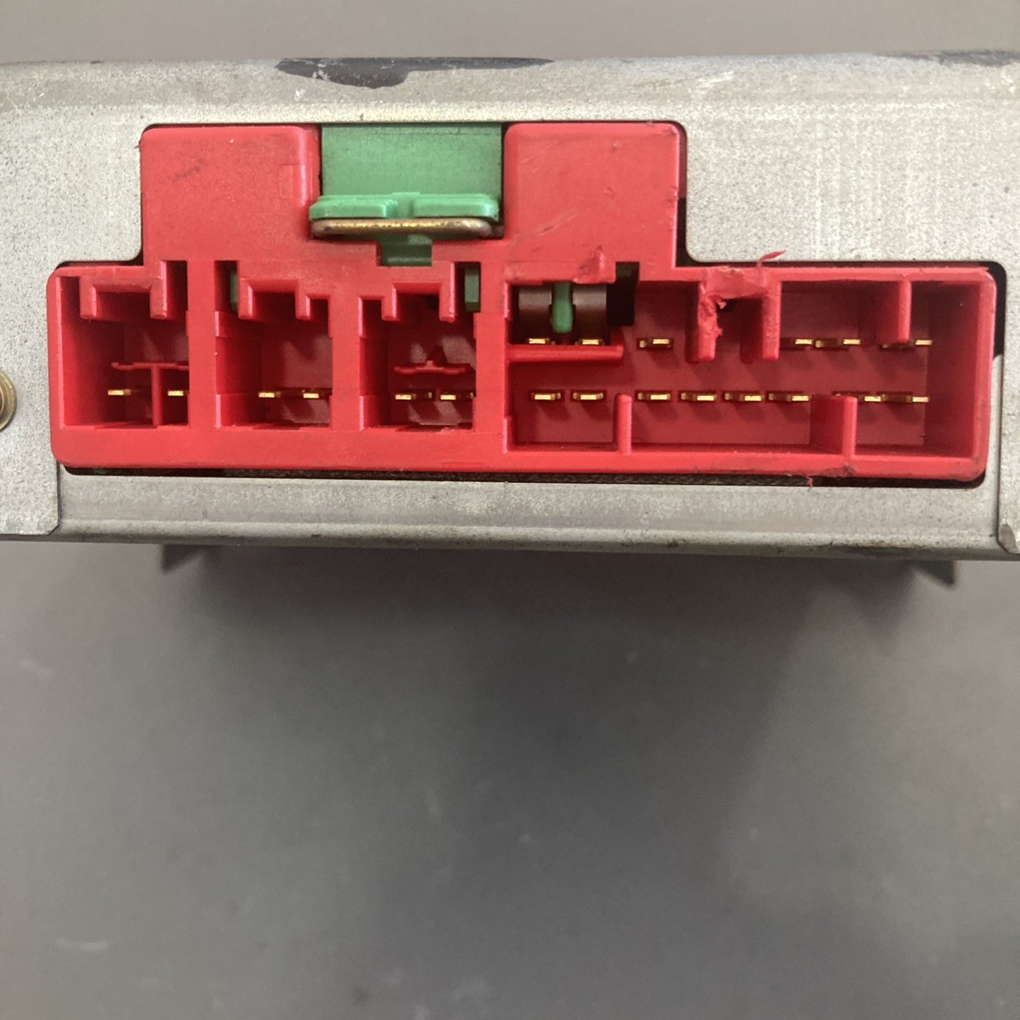 1994 Mitsubishi Montero SRS Bag Control Module MB942715