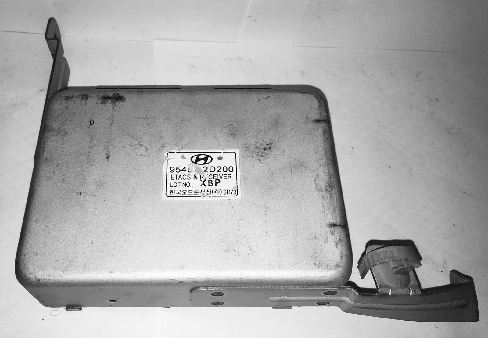 2001-2003 Hyundai Elantra Theft/Locking Control Module 95402-2D200