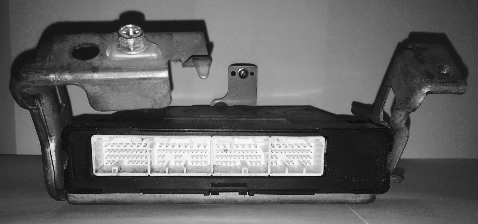 2004 Toyota Avalon ECU 89661-52E41