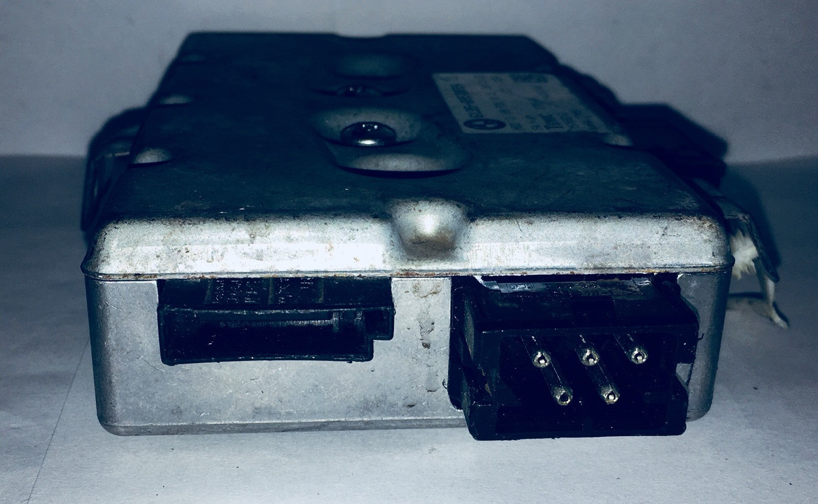 2004-2007 BMW Left Side Door Airbag Control Module 6135-6957759