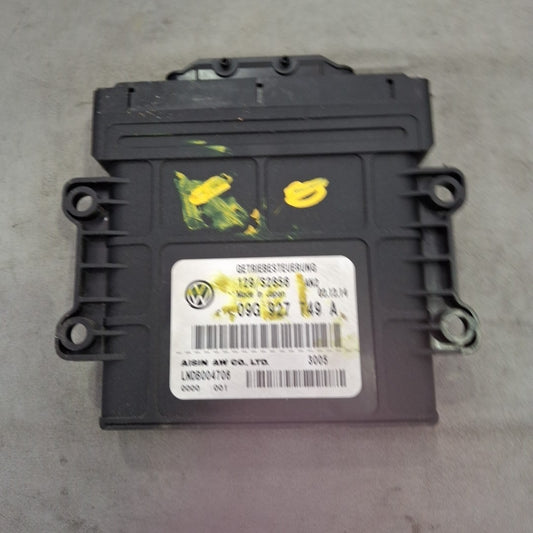 2015-2017 Volkswagen Golf Transmission Control Module 09G 927 749 A