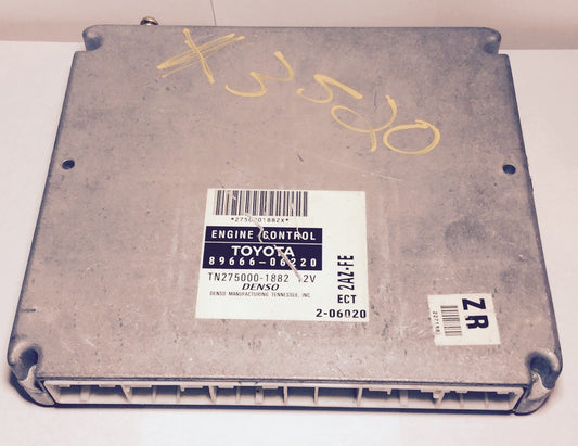 2002 Toyota Camry ECU 89666-06220