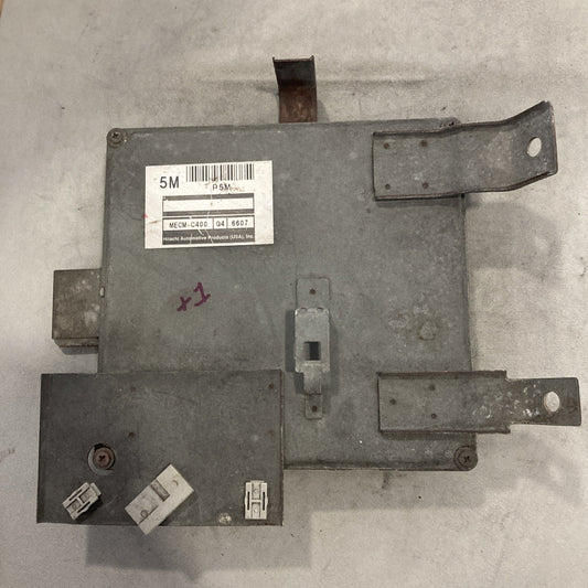 1996 Nissan Villager ECU/ECM MECM-C400 G4