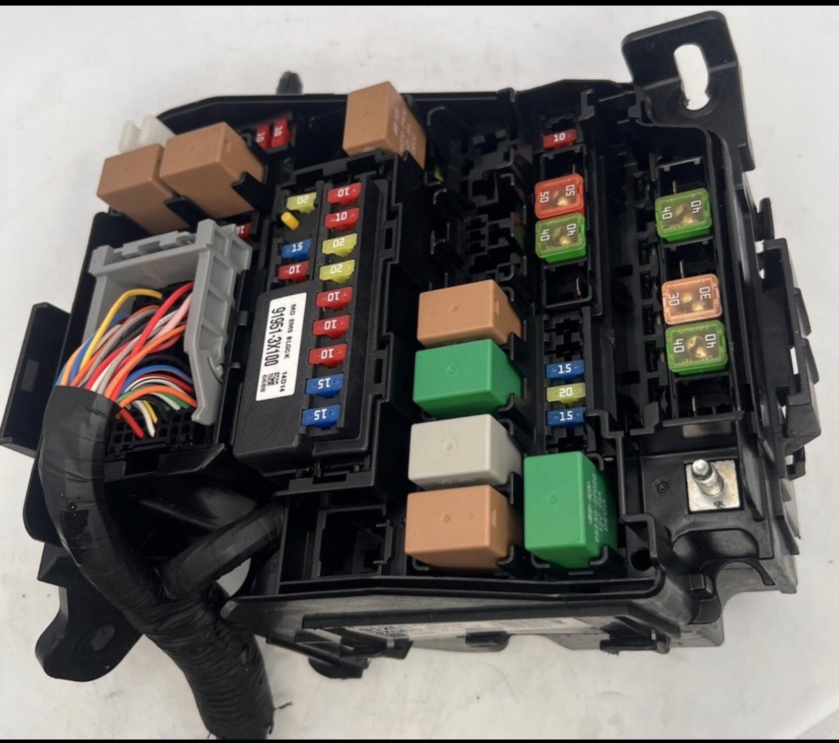 2016 Hyundai Elantra Engine Fuse Box 91265 3X060 30 day warranty